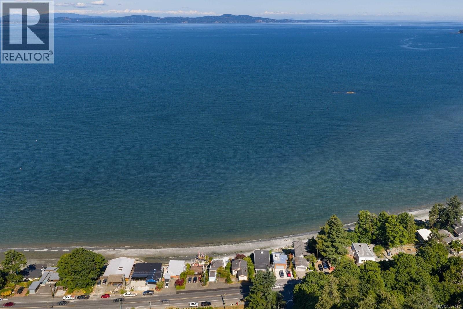  5015 Cordova Bay Road, Saanich