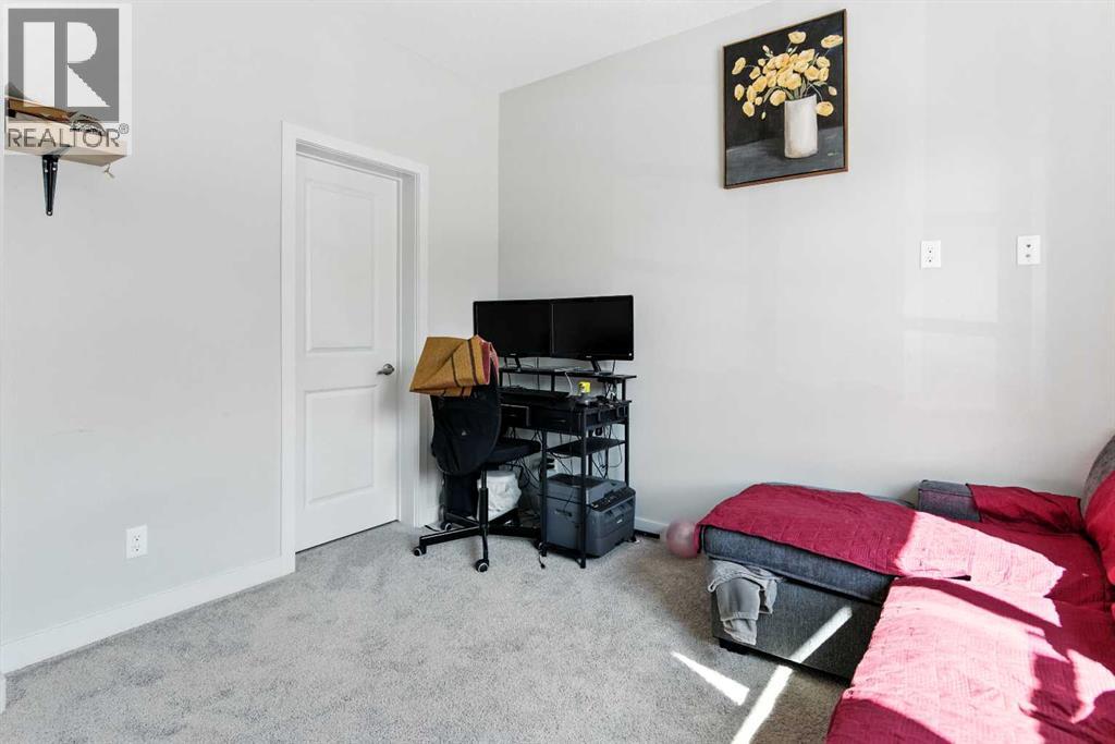Single Family House for Sale in  Savanna Terrace NE Saddle Ridge Calgary 