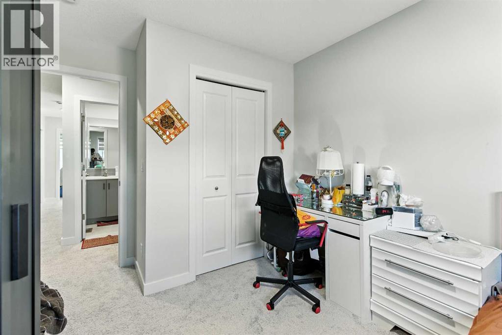 Single Family House for Sale in  Savanna Terrace NE Saddle Ridge Calgary 