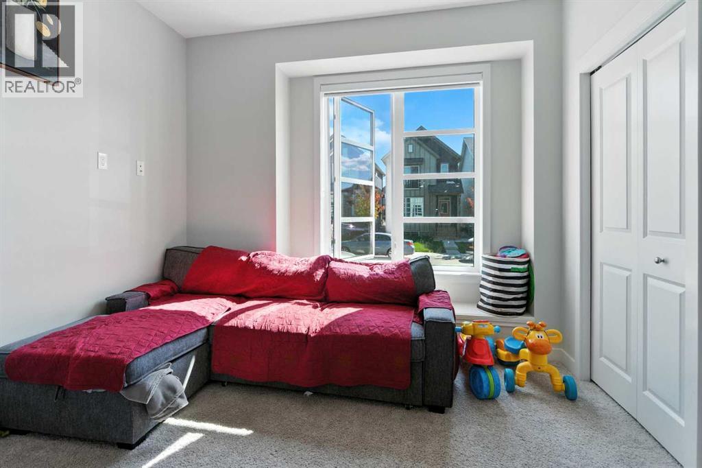 Single Family House for Sale in  Savanna Terrace NE Saddle Ridge Calgary 