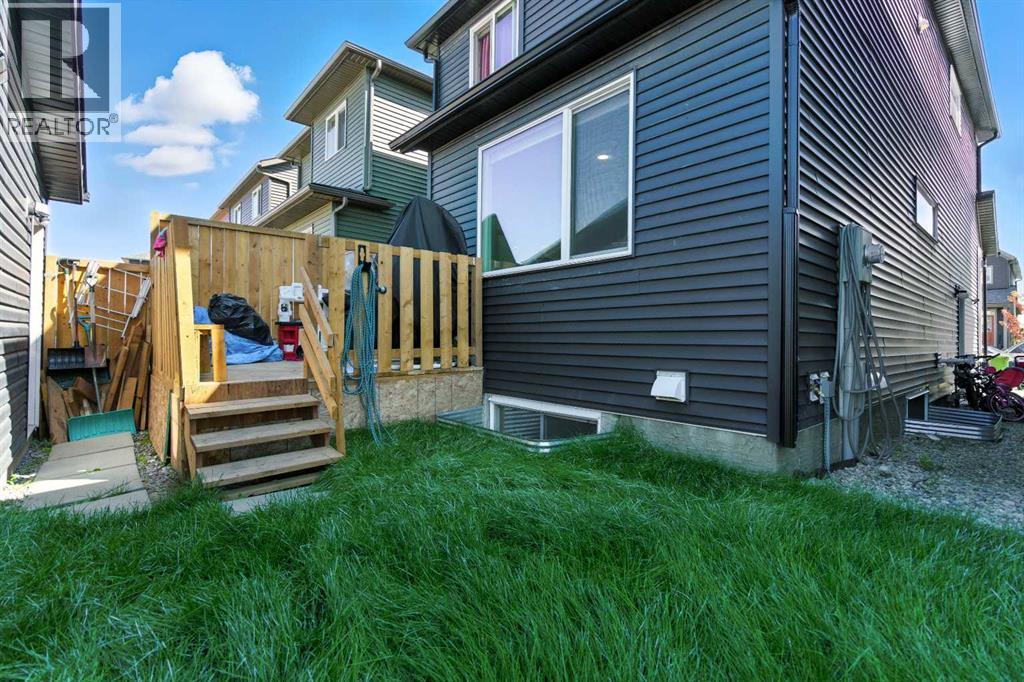 Single Family House for Sale in  Savanna Terrace NE Saddle Ridge Calgary 