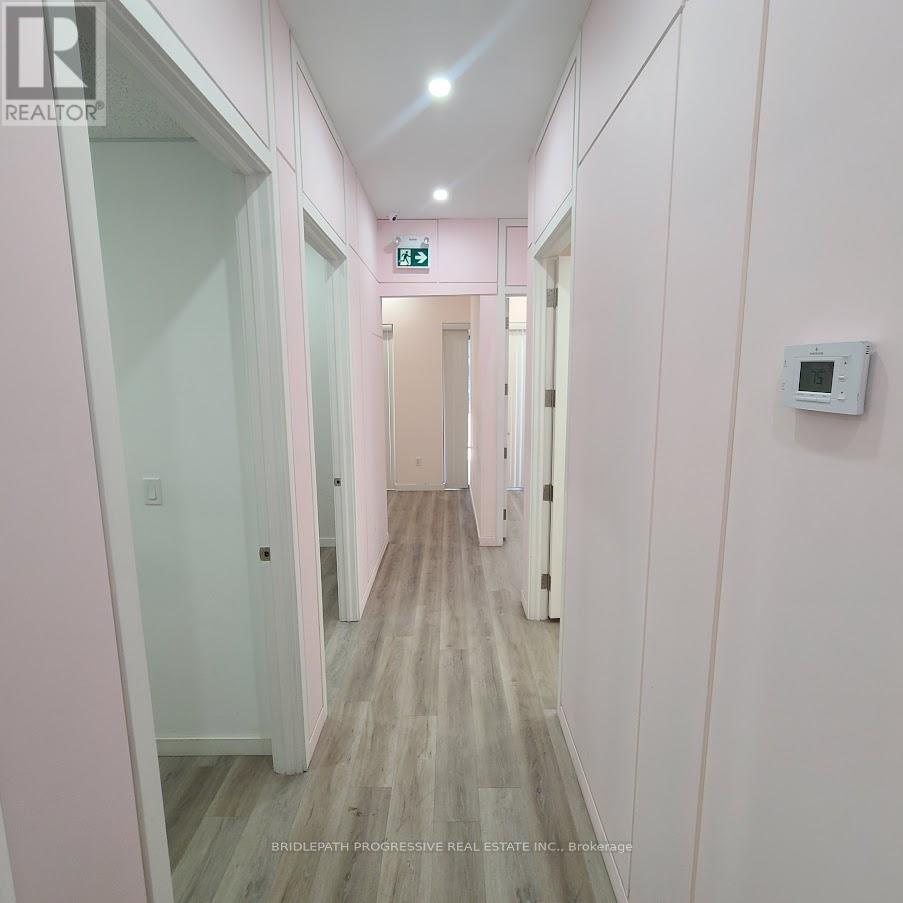 Photo 17 of 6 650 Sheppard Avenue E, Toronto ON