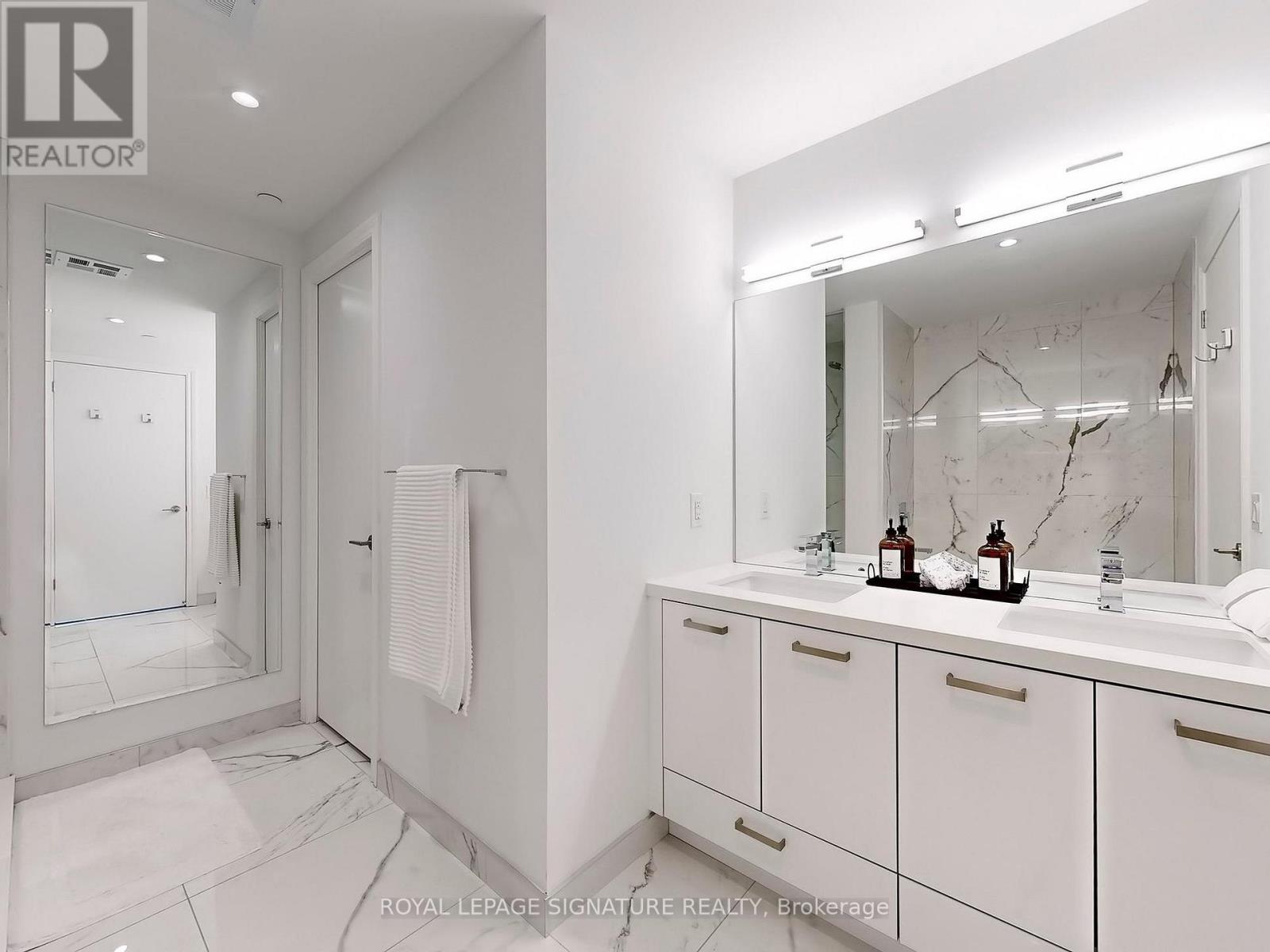 Photo 15 of 1105 608 Richmond Street W, Toronto ON