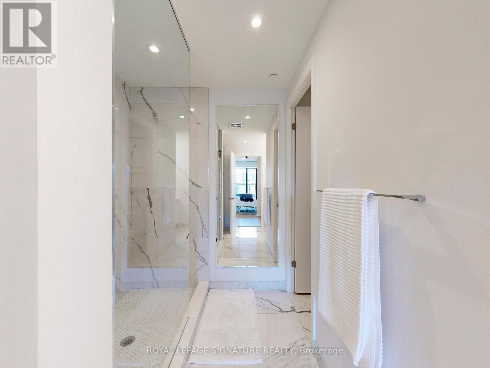 Photo 17 of 1105 608 Richmond Street W, Toronto ON