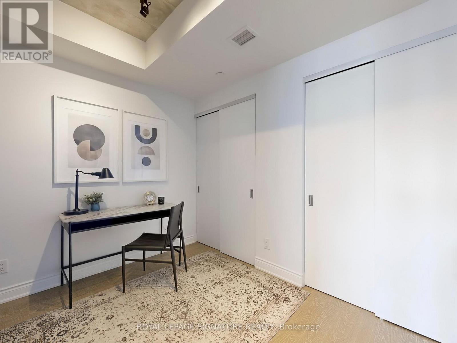 Photo 6 of 1105 608 Richmond Street W, Toronto ON
