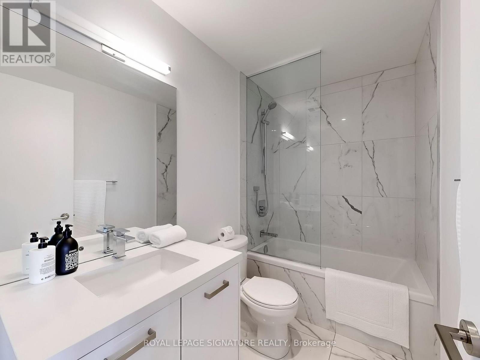 Photo 33 of 1105 608 Richmond Street W, Toronto ON