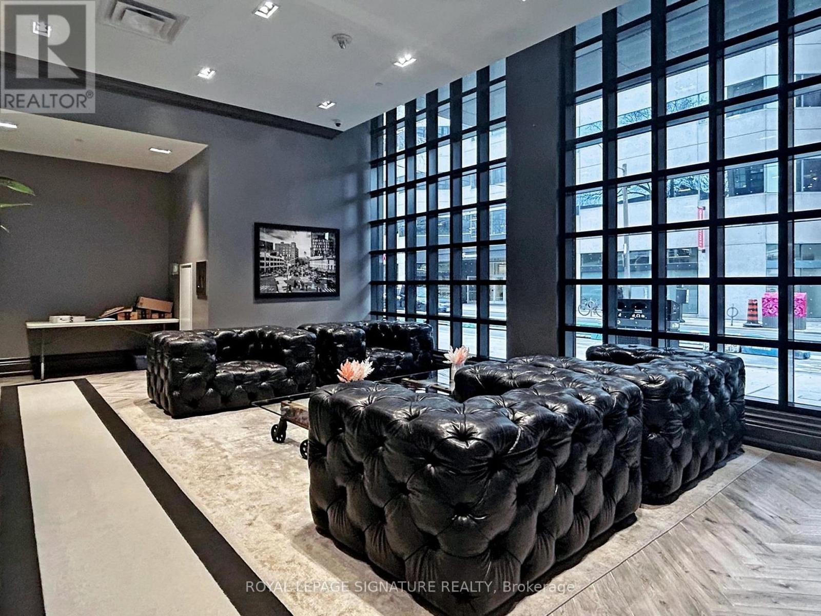 Photo 35 of 1105 608 Richmond Street W, Toronto ON