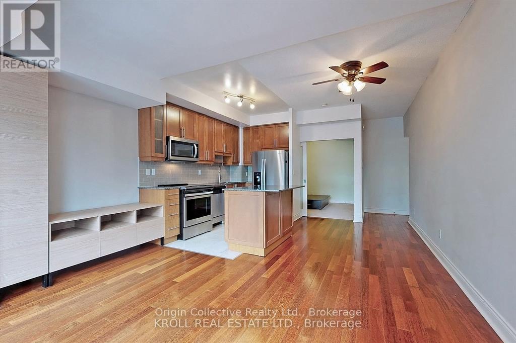 Photo 23 of 220 31 Olive Avenue, Toronto ON