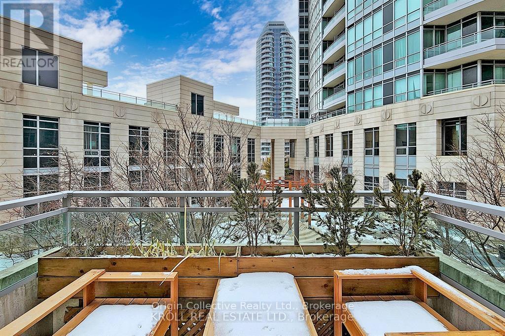Photo 10 of 220 31 Olive Avenue, Toronto ON