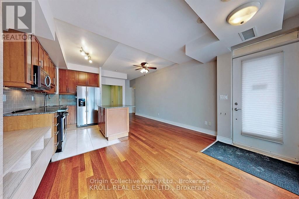 Photo 28 of 220 31 Olive Avenue, Toronto ON