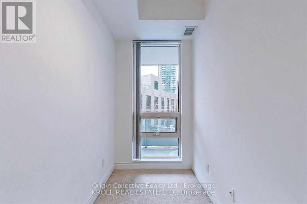 Photo 25 of 220 31 Olive Avenue, Toronto ON