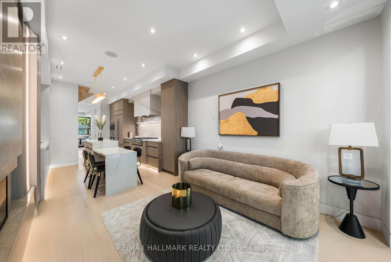 Photo 13 of 16 A Kenrae Road, Toronto ON