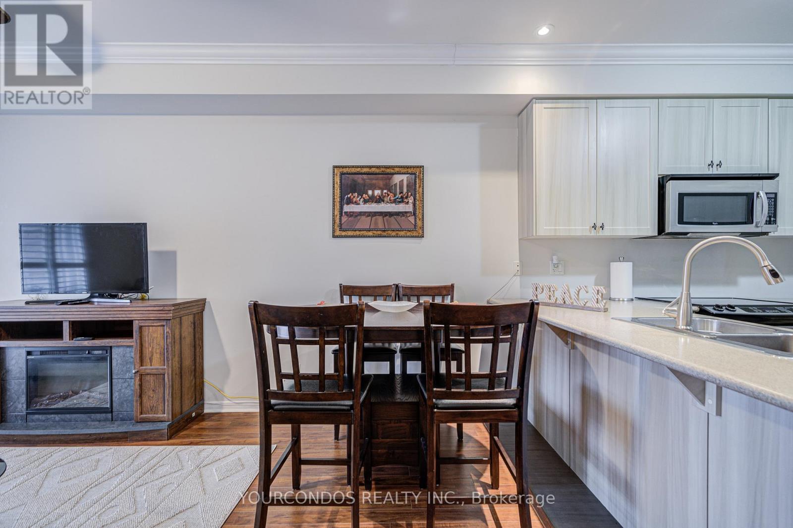 Photo 11 of 40 Lovegrove Lane, Ajax ON