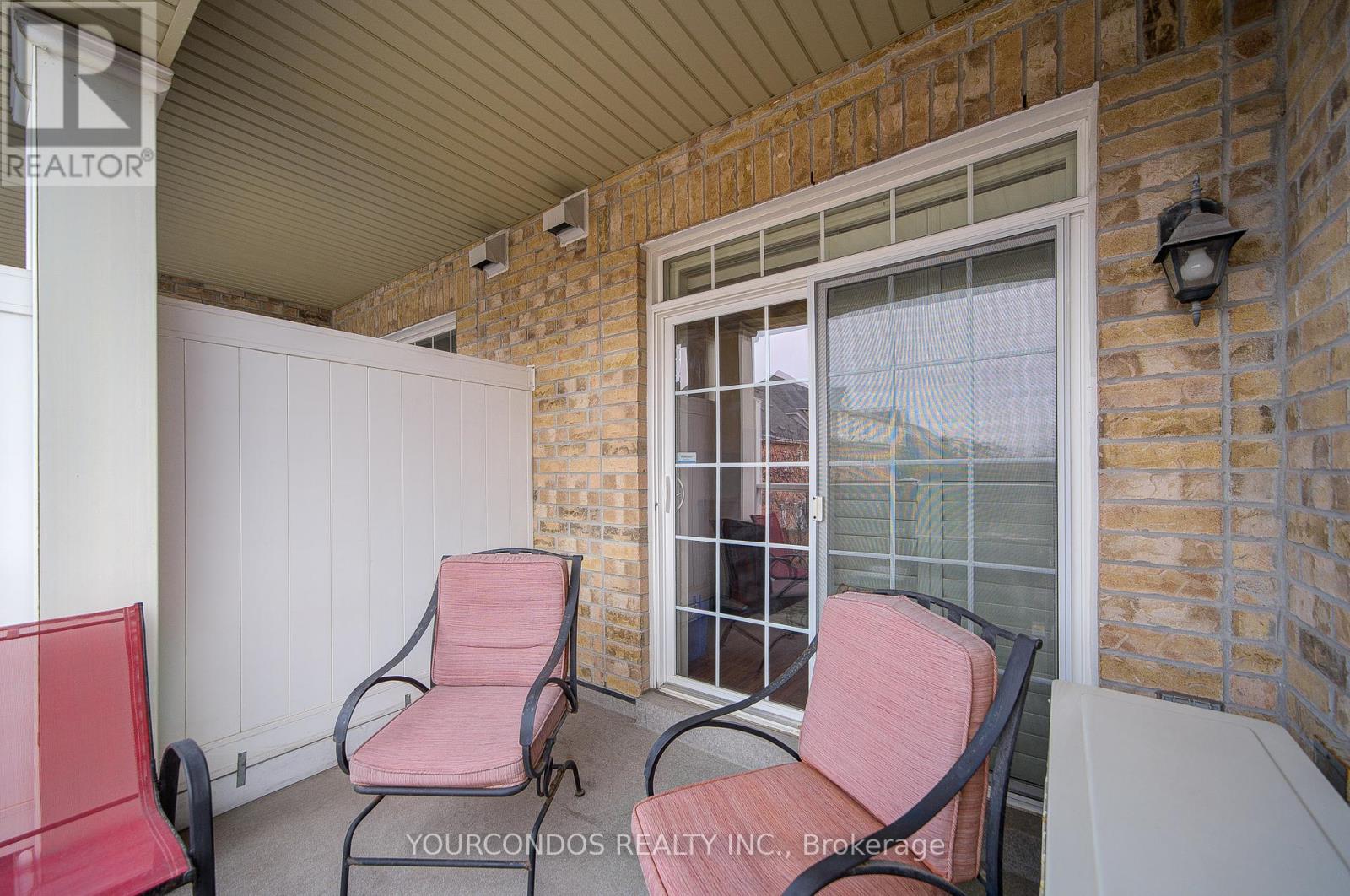 Photo 3 of 40 Lovegrove Lane, Ajax ON