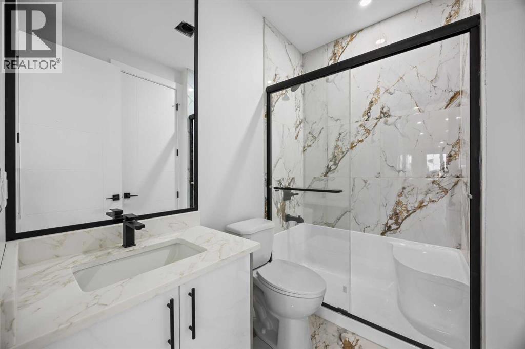 Single Family House for Sale in  Saddlelake Manor NE Saddle Ridge Calgary 