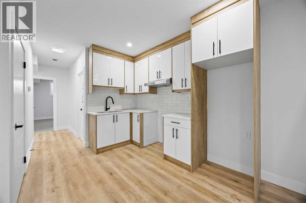 Single Family House for Sale in  Saddlelake Manor NE Saddle Ridge Calgary 