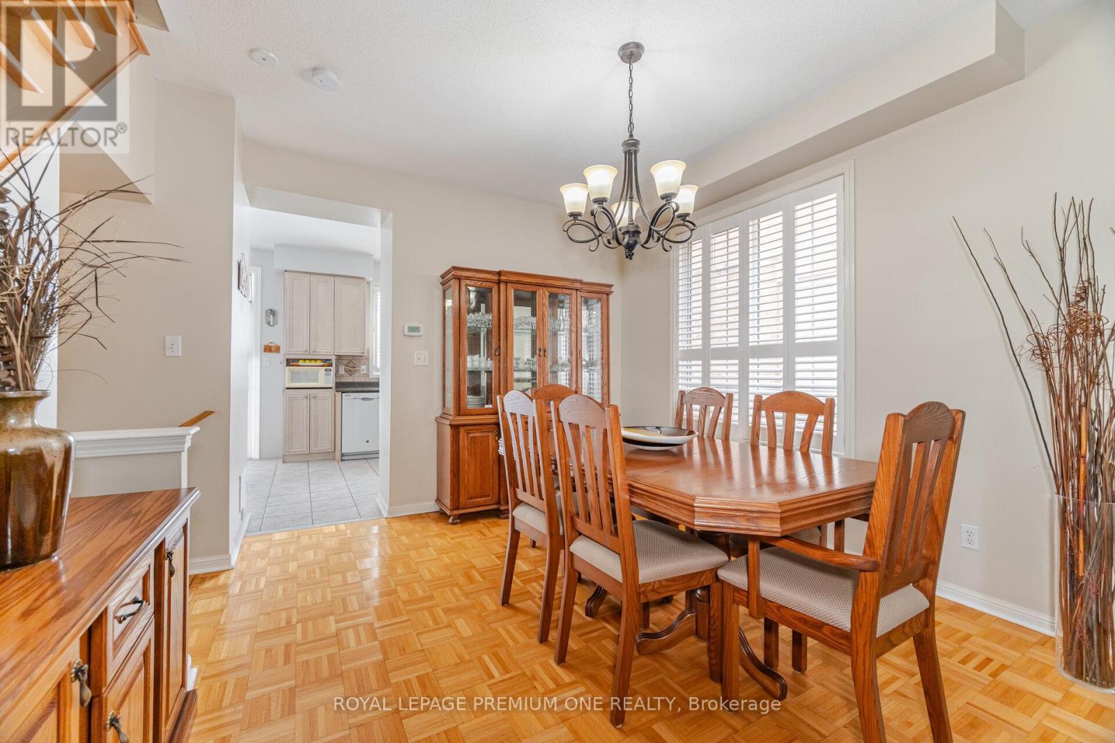Photo 38 of 21 Ocean Avenue, Vaughan ON