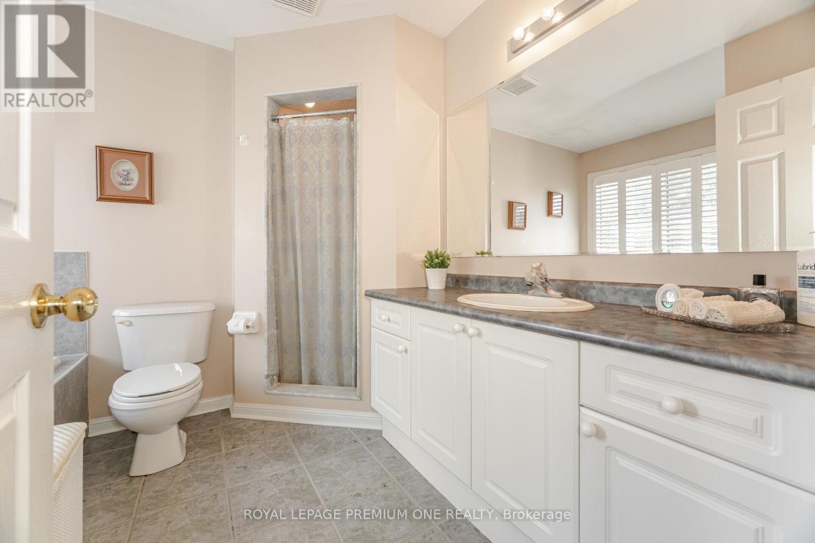 Photo 22 of 21 Ocean Avenue, Vaughan ON
