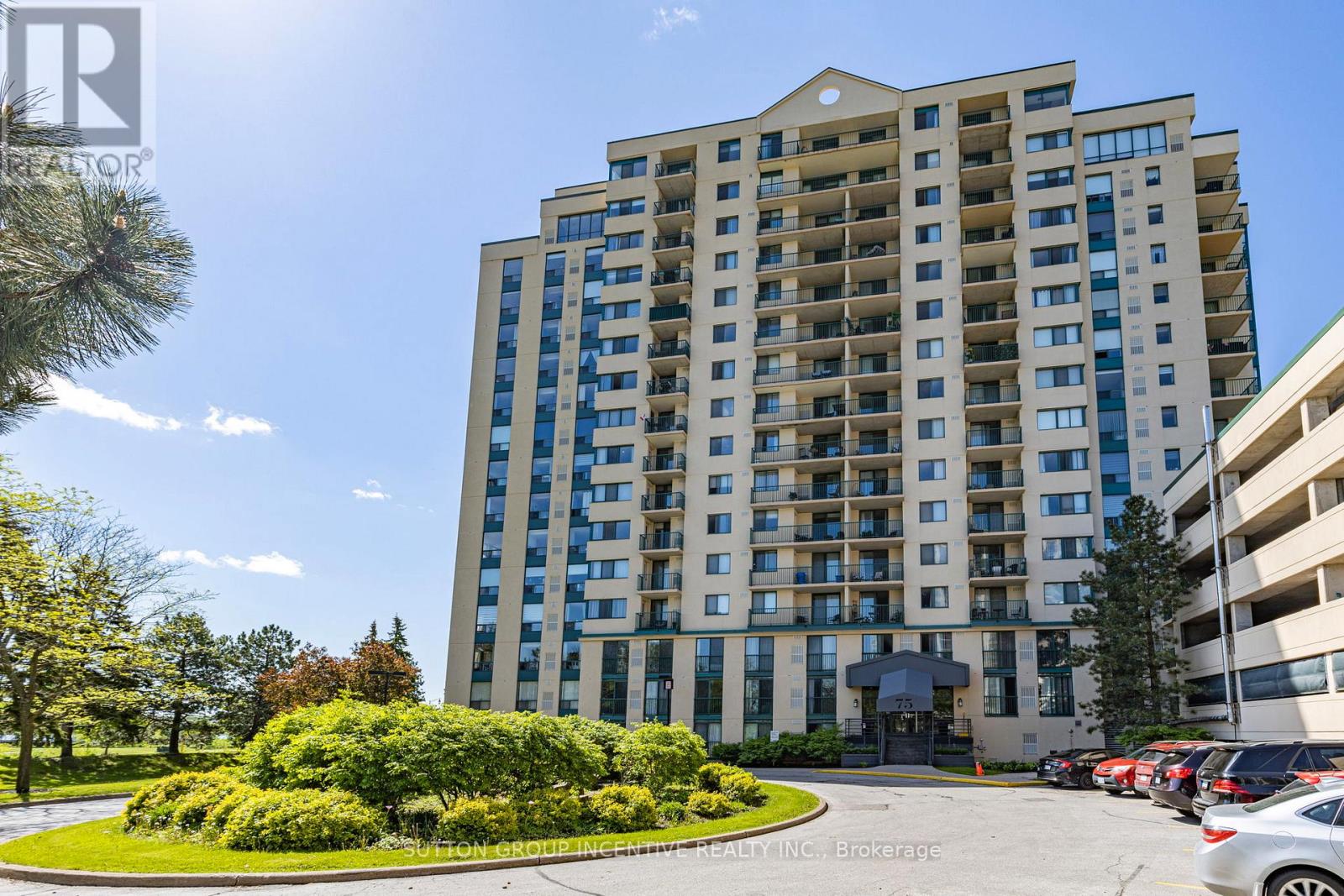 Photo 1 of 710 75 Ellen Street, Barrie ON