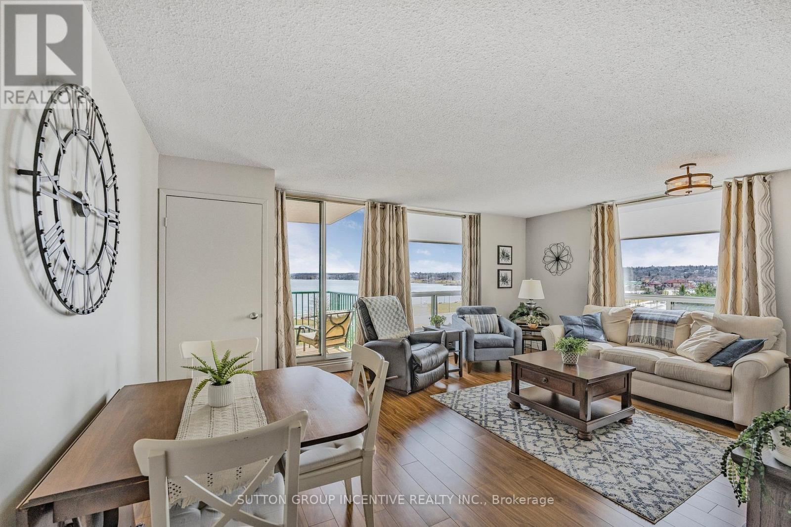 Photo 12 of 710 75 Ellen Street, Barrie ON