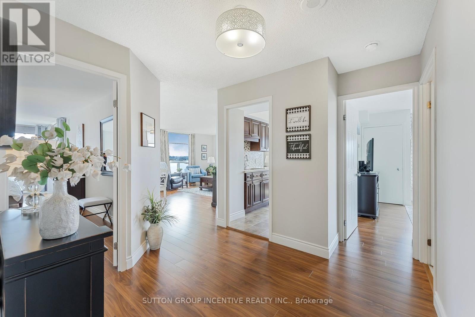 Photo 2 of 710 75 Ellen Street, Barrie ON