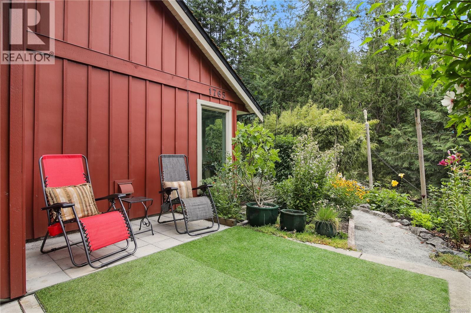 Photo 26 of 1765 Shawnigan Lake Rd, Shawnigan Lake BC