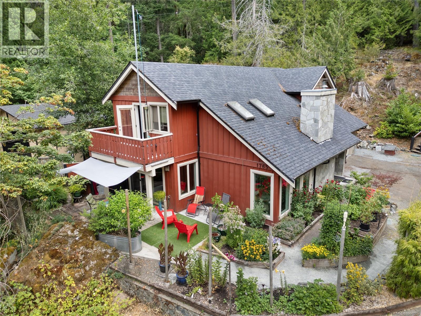 Photo 2 of 1765 Shawnigan Lake Rd, Shawnigan Lake BC