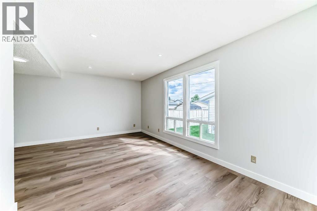 Single Family House for Sale in  Castlebrook Rise NE Castleridge Calgary 