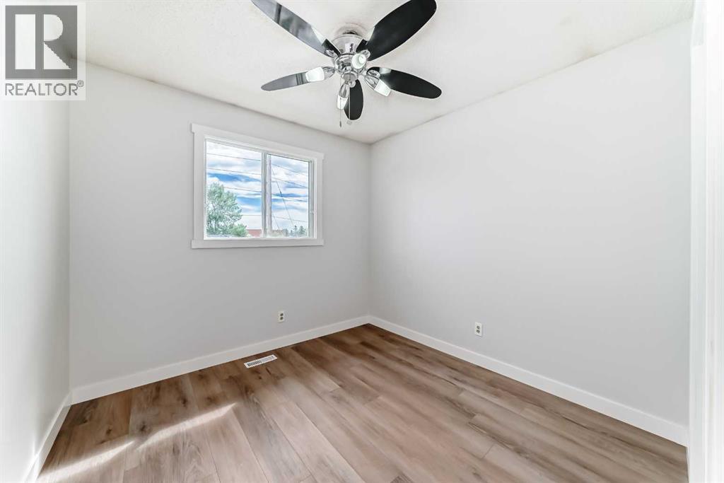 Single Family House for Sale in  Castlebrook Rise NE Castleridge Calgary 
