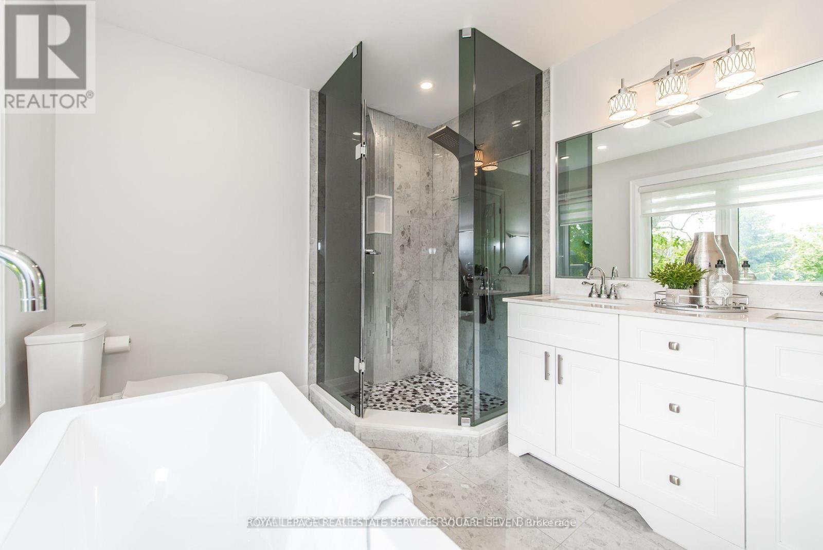 Photo 16 of 1204 Argreen Road, Mississauga ON