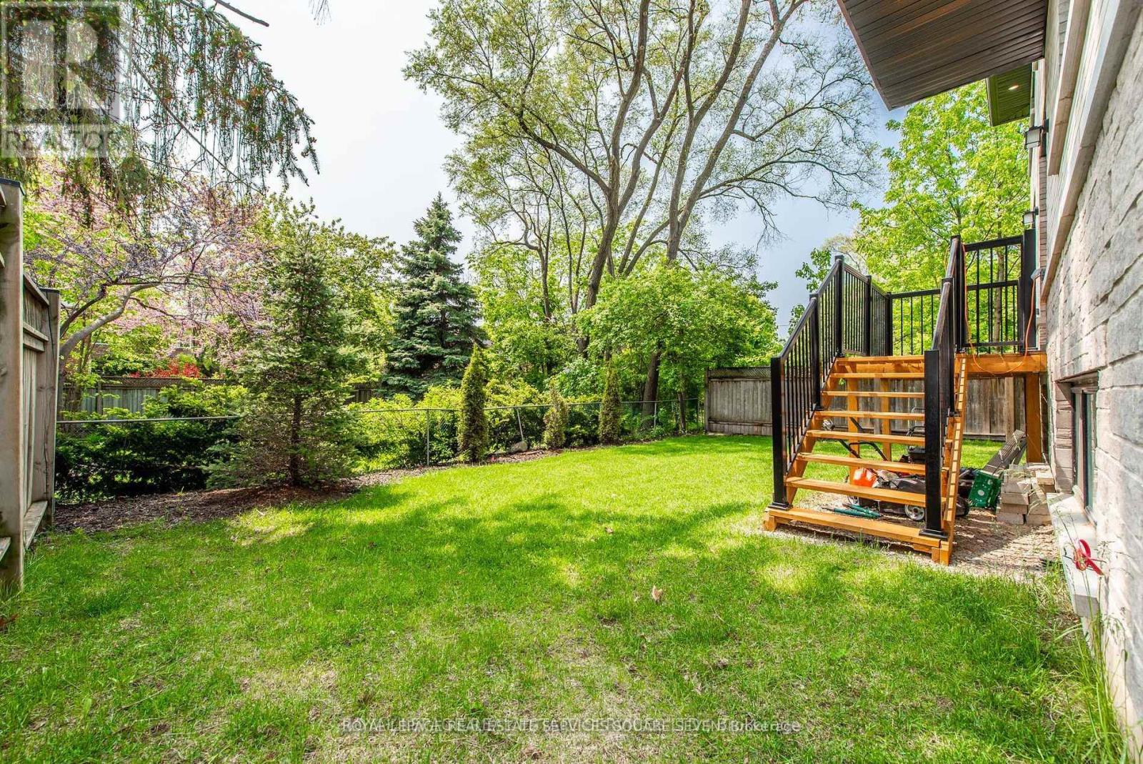 Photo 28 of 1204 Argreen Road, Mississauga ON