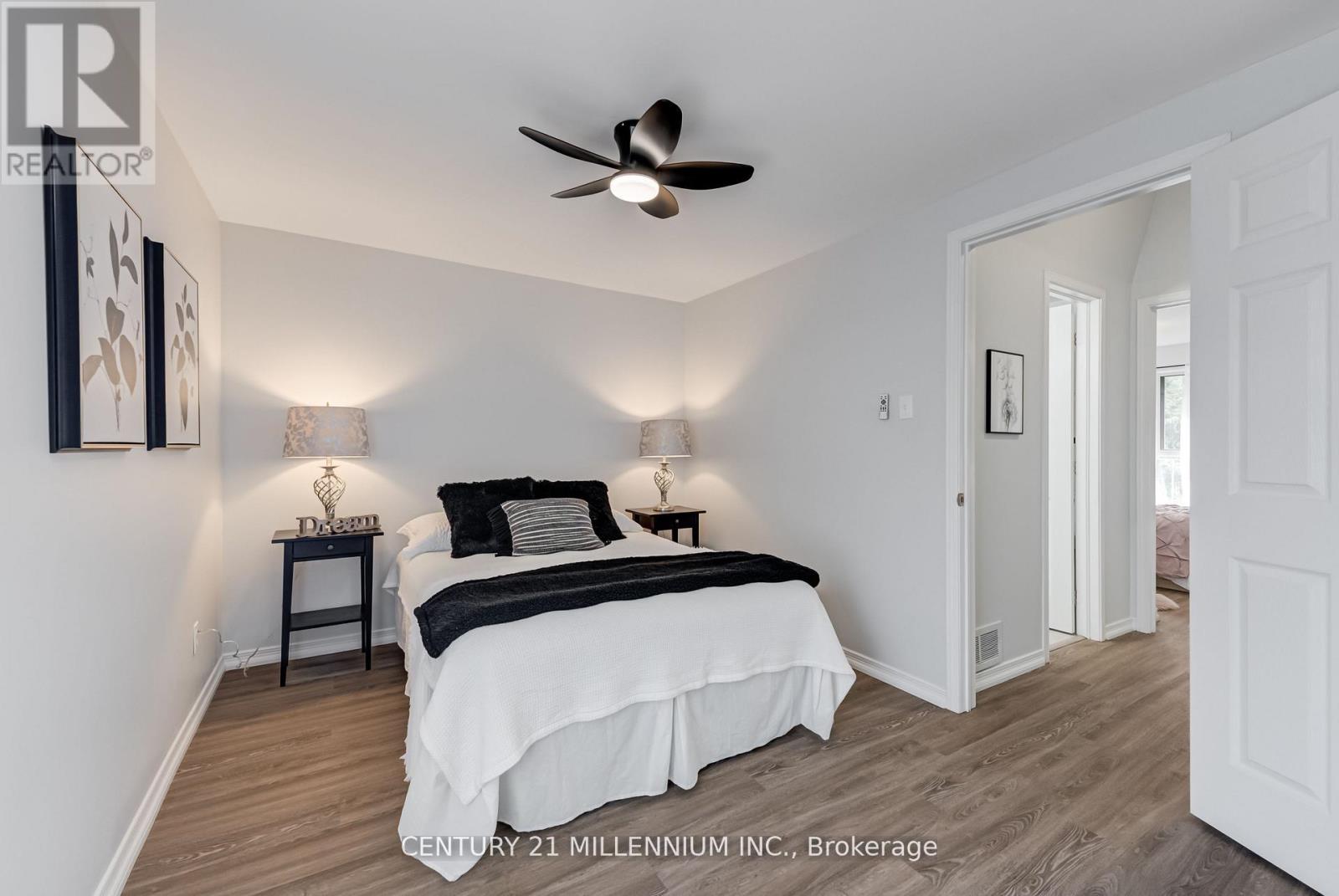 Photo 23 of 85 56 Fleetwood Crescent, Brampton ON