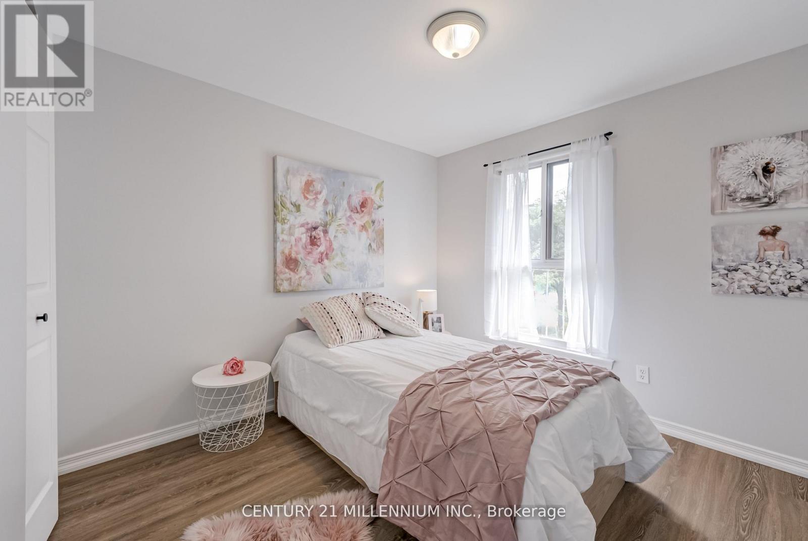 Photo 1 of 85 56 Fleetwood Crescent, Brampton ON
