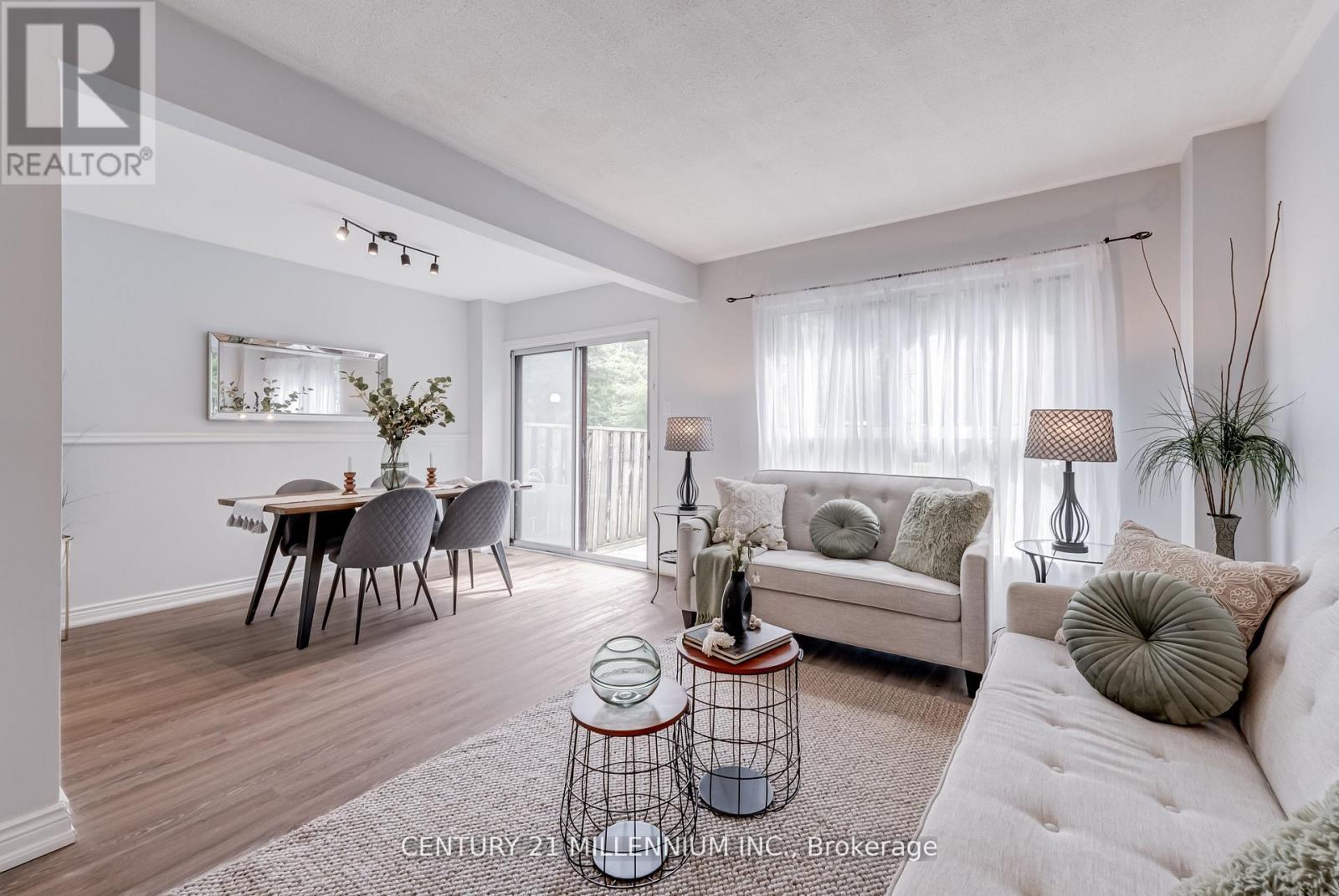 Photo 6 of 85 56 Fleetwood Crescent, Brampton ON