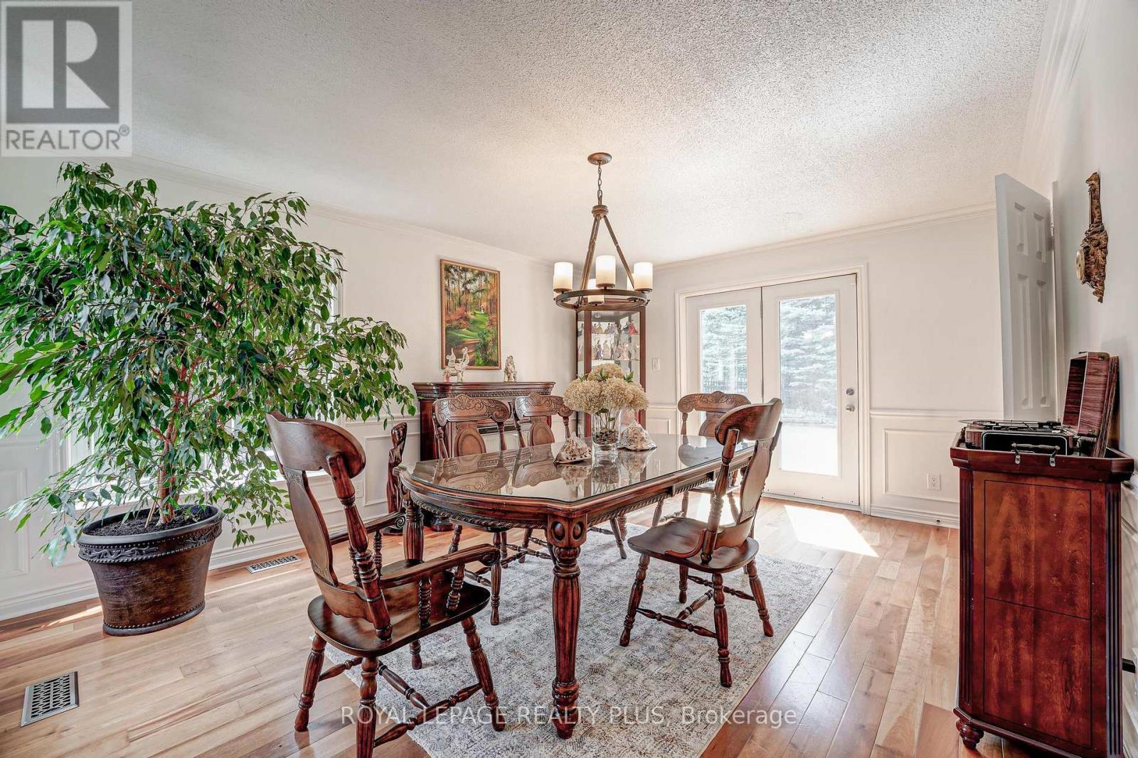 Photo 46 of 5 Coates Hill Court, Caledon ON