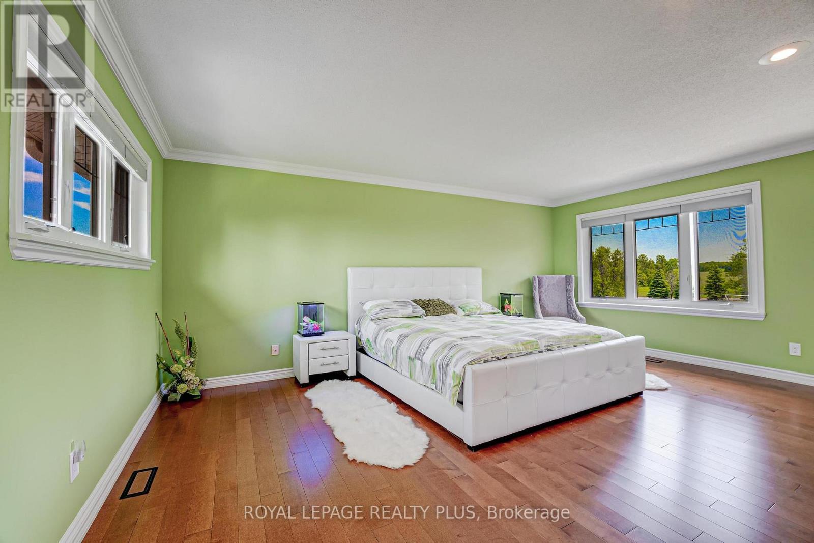 Photo 35 of 5 Coates Hill Court, Caledon ON