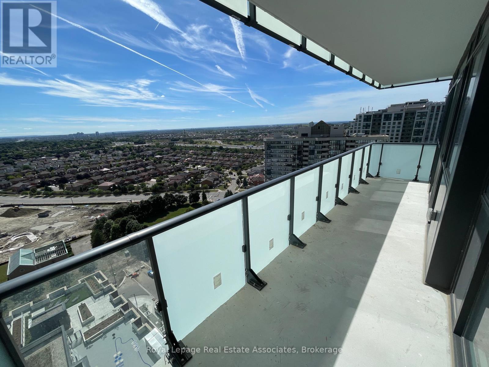 Photo 9 of 1808 430 Square One Drive, Mississauga ON
