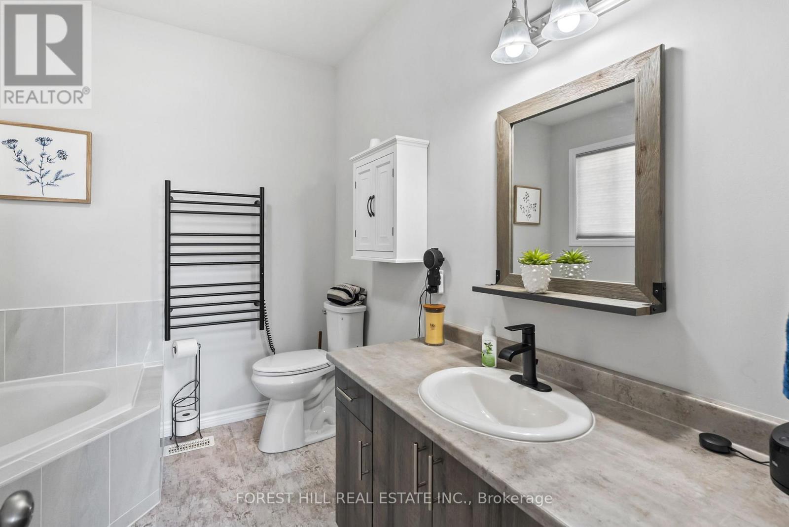 Photo 21 of 15 Lords Drive, Trent Hills ON