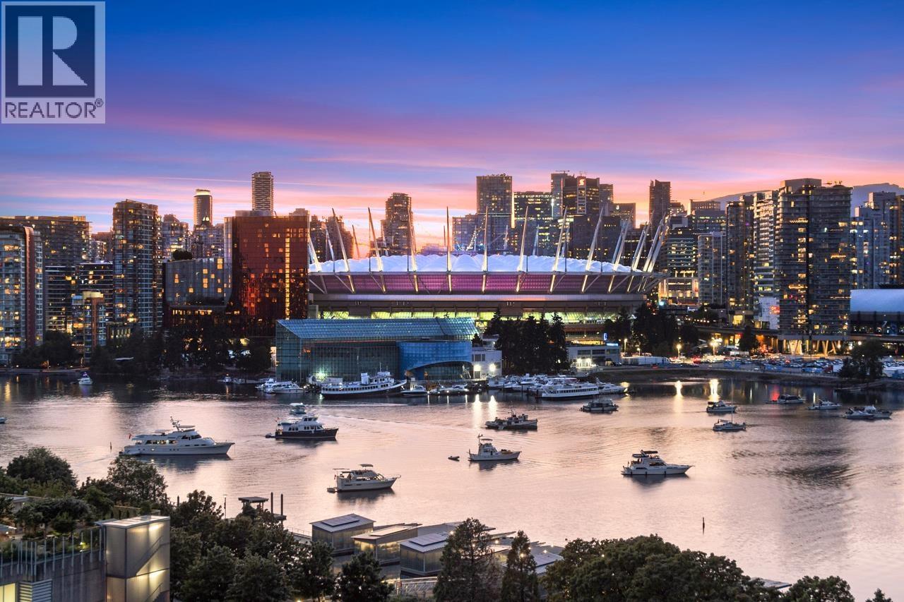 Photo 21 of 1411 1661 Quebec Street, Vancouver BC