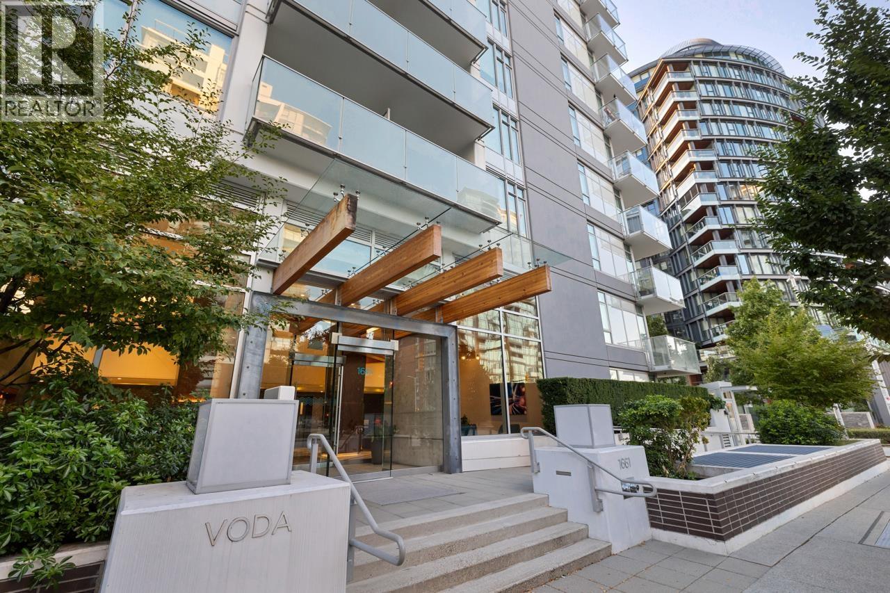 Photo 32 of 1411 1661 Quebec Street, Vancouver BC