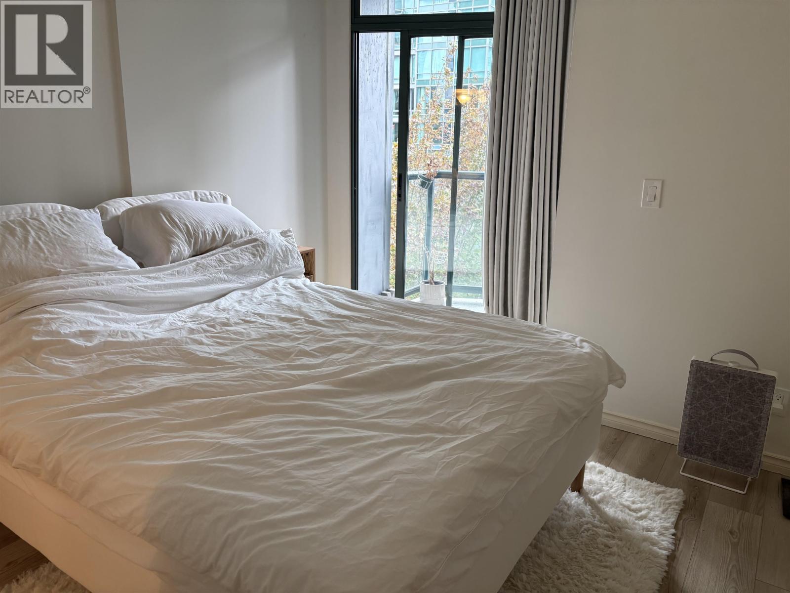 Photo 6 of 603 1239 W Georgia Street, Vancouver BC