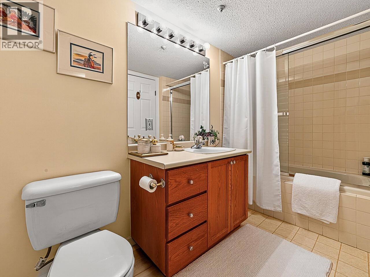 Photo 18 of 402 68 Richmond Street, New Westminster BC