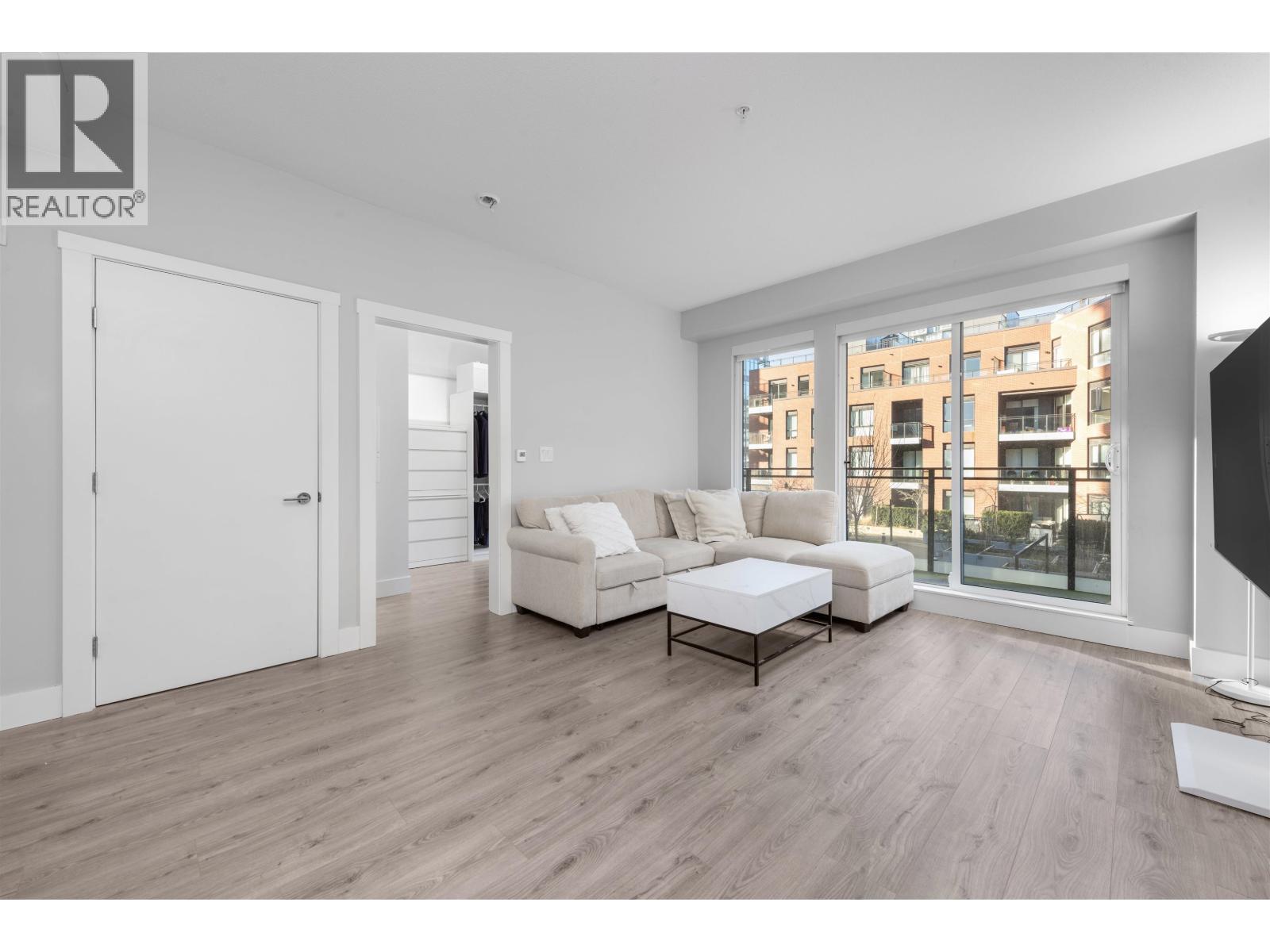 Photo 10 of 309 3588 Sawmill Crescent, Vancouver BC