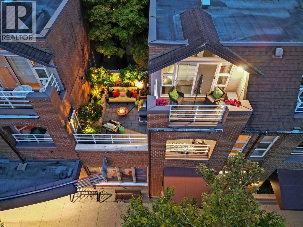 Photo 17 of 361 5790 East Boulevard, Vancouver BC