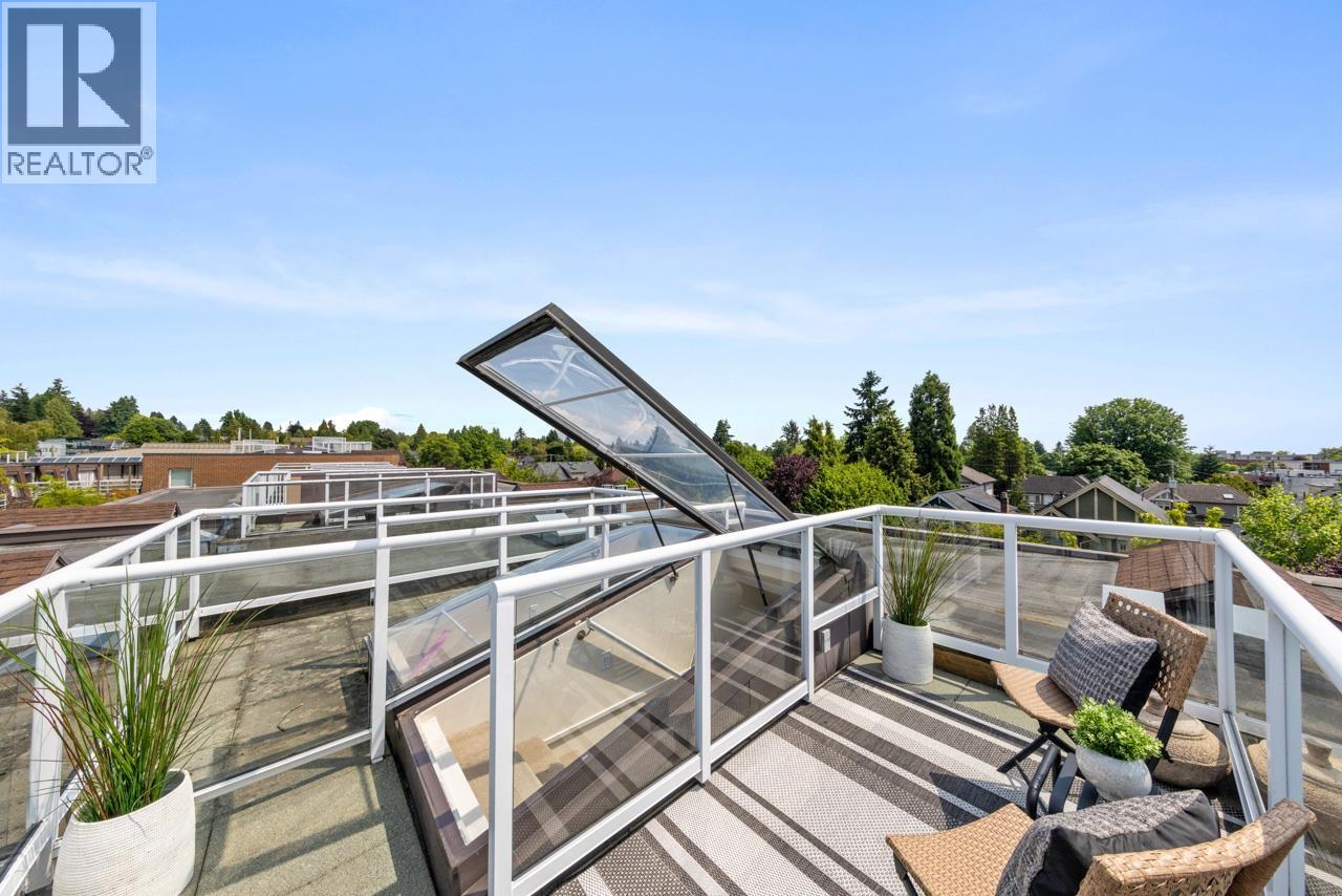 Photo 24 of 361 5790 East Boulevard, Vancouver BC