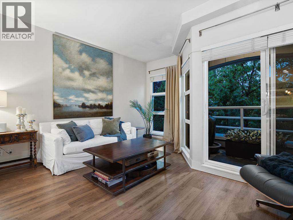 Photo 15 of 361 5790 East Boulevard, Vancouver BC