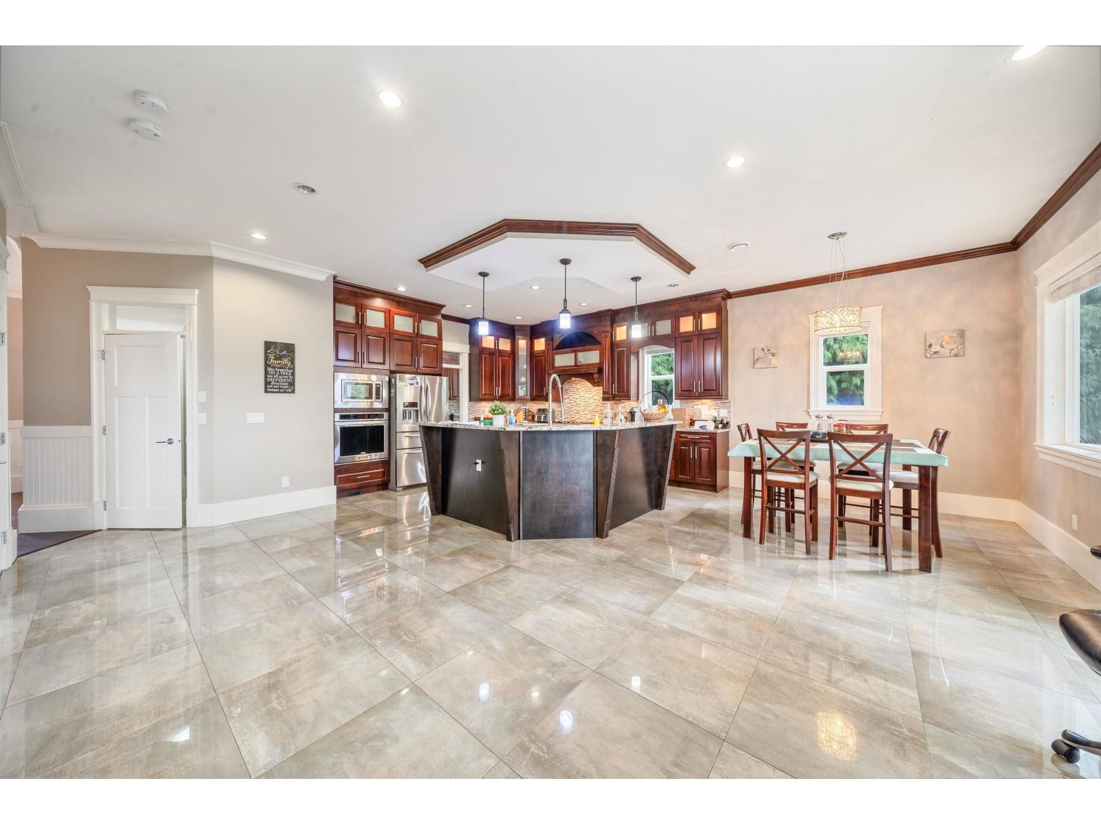 Photo 3 of 12701 107 A Avenue, Surrey BC