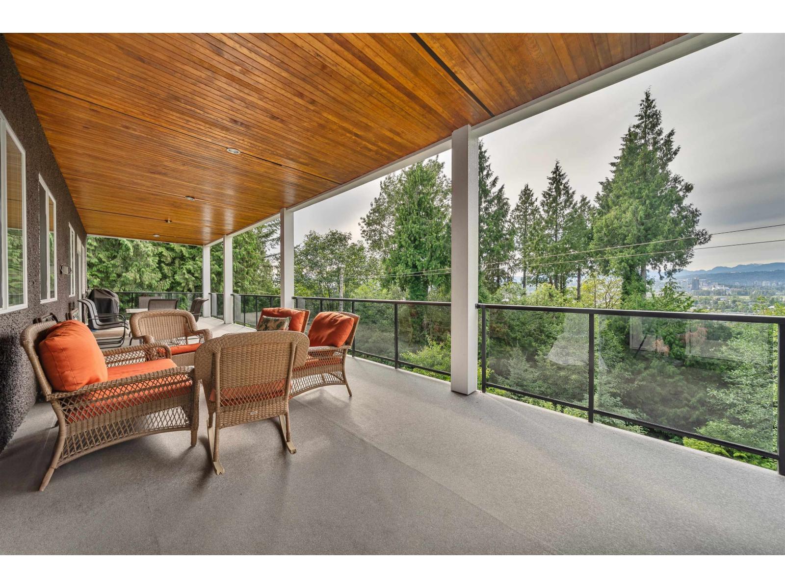 Photo 21 of 12701 107 A Avenue, Surrey BC