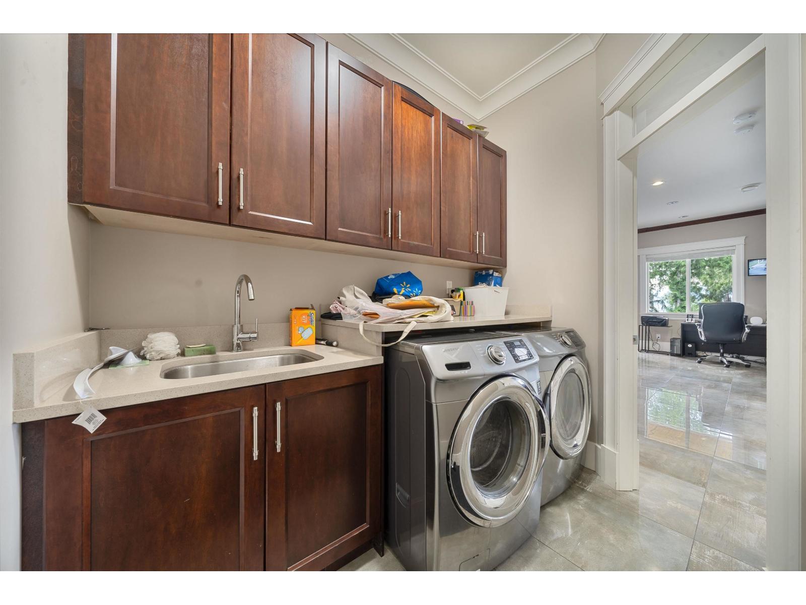 Photo 33 of 12701 107 A Avenue, Surrey BC