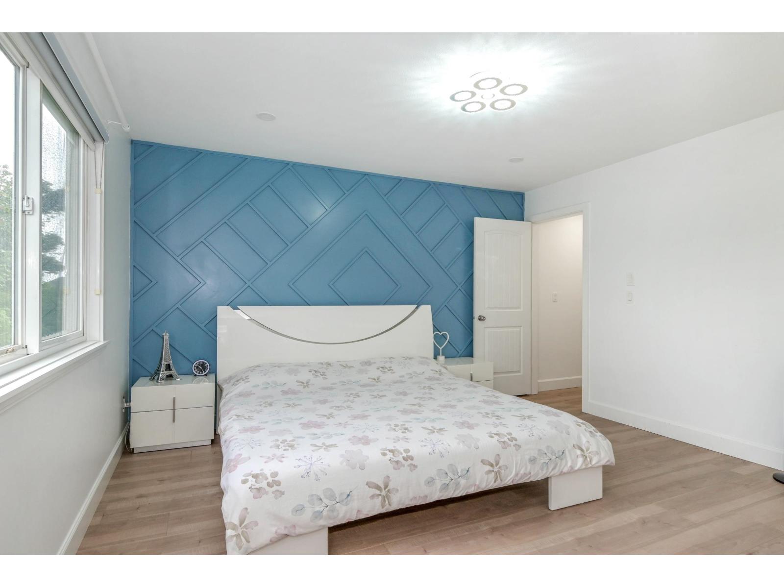 Photo 26 of 18358 67 Avenue, Surrey BC